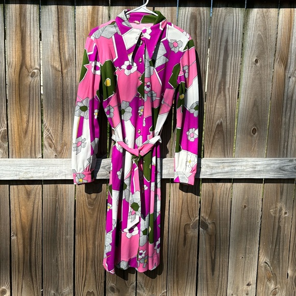 Vintage Flower Power Preppy Belted Dress - Picture 2 of 7